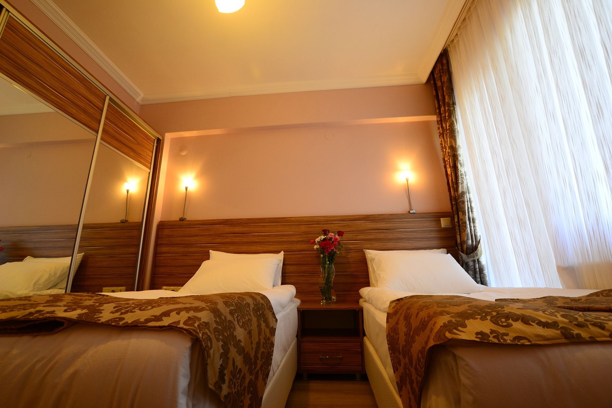 Dort Mevsim Suit Hotel Çanakkale Ngoại thất bức ảnh
